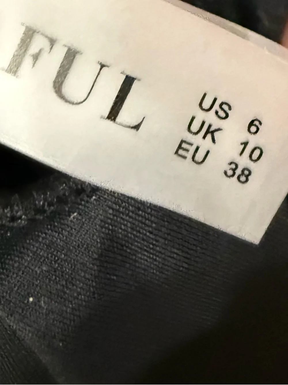 Zaful Black Two-Piece Bikini Set - Scoop Top & Classic Bottoms - Picture 3 of 3